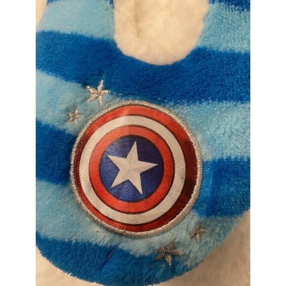 NEW Marvel Captain America Fuzzy Babba Slipper KID - Picture 2 of 7
